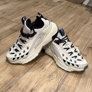 And1 retro 30th anniversary BRAND NEW.